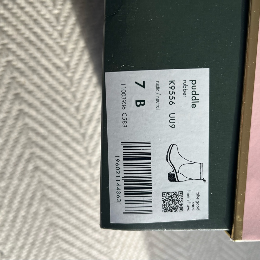 NWT Kate Spade Puddle Rain Boots size 7B in rustic/neutral - Picture 6 of 7